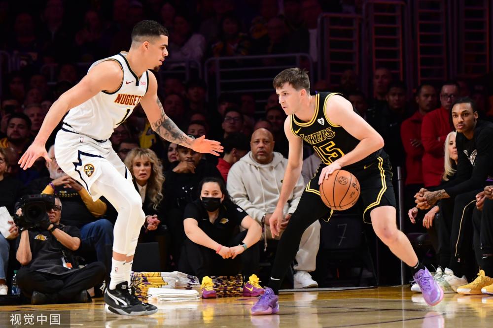 件和一流的 件和一流的