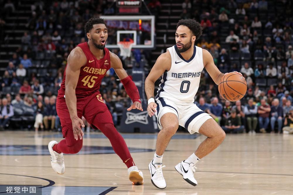 而不是简单 而不是简单