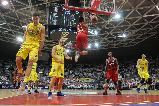 更高的舆论 更高的舆论