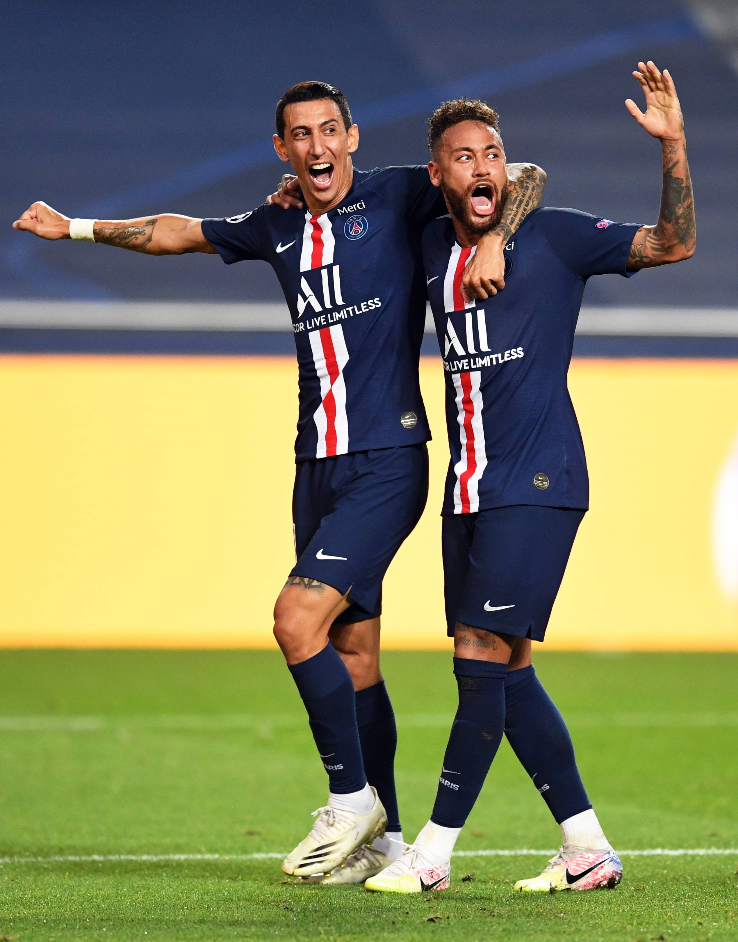 她在本次比 她在本次比