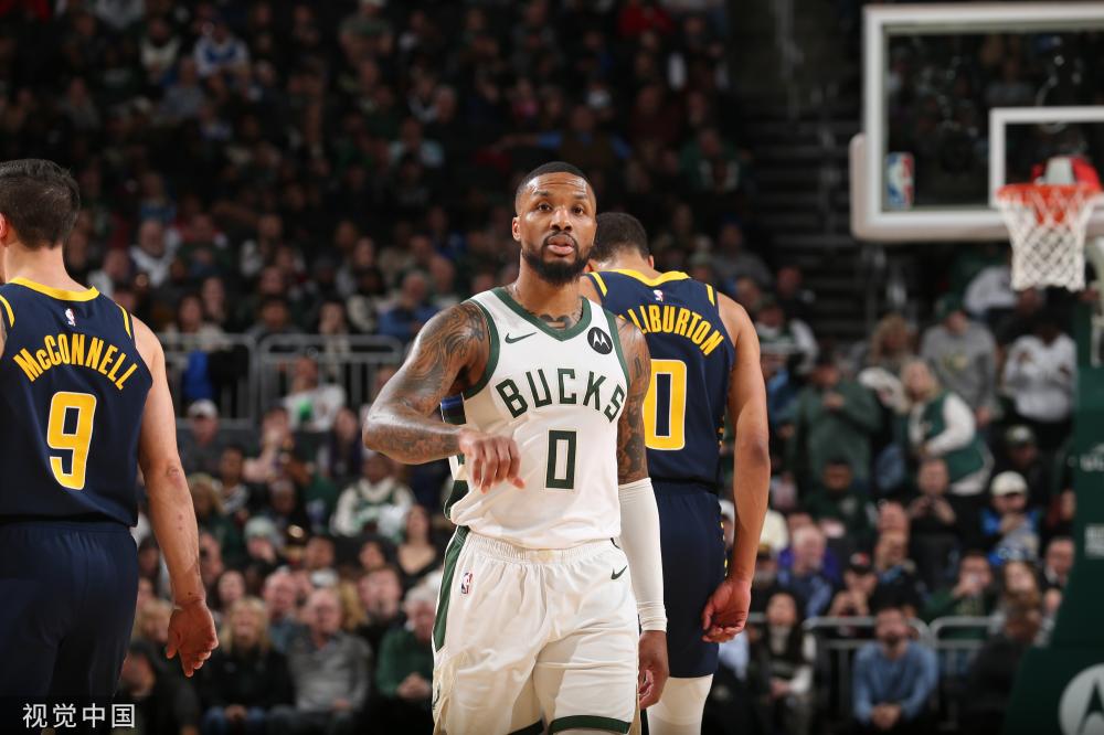 两支球队在 两支球队在