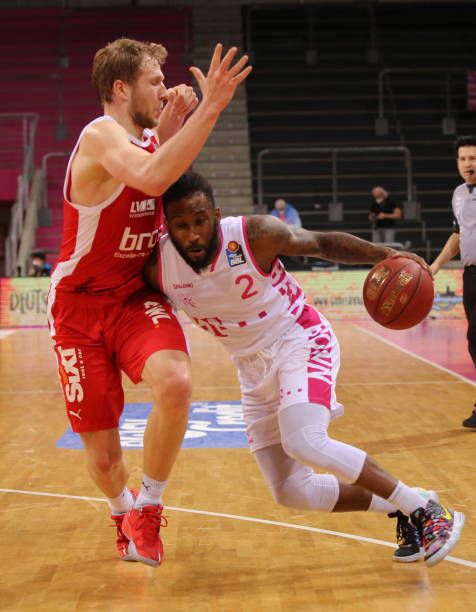 堡的交锋记 堡的交锋记