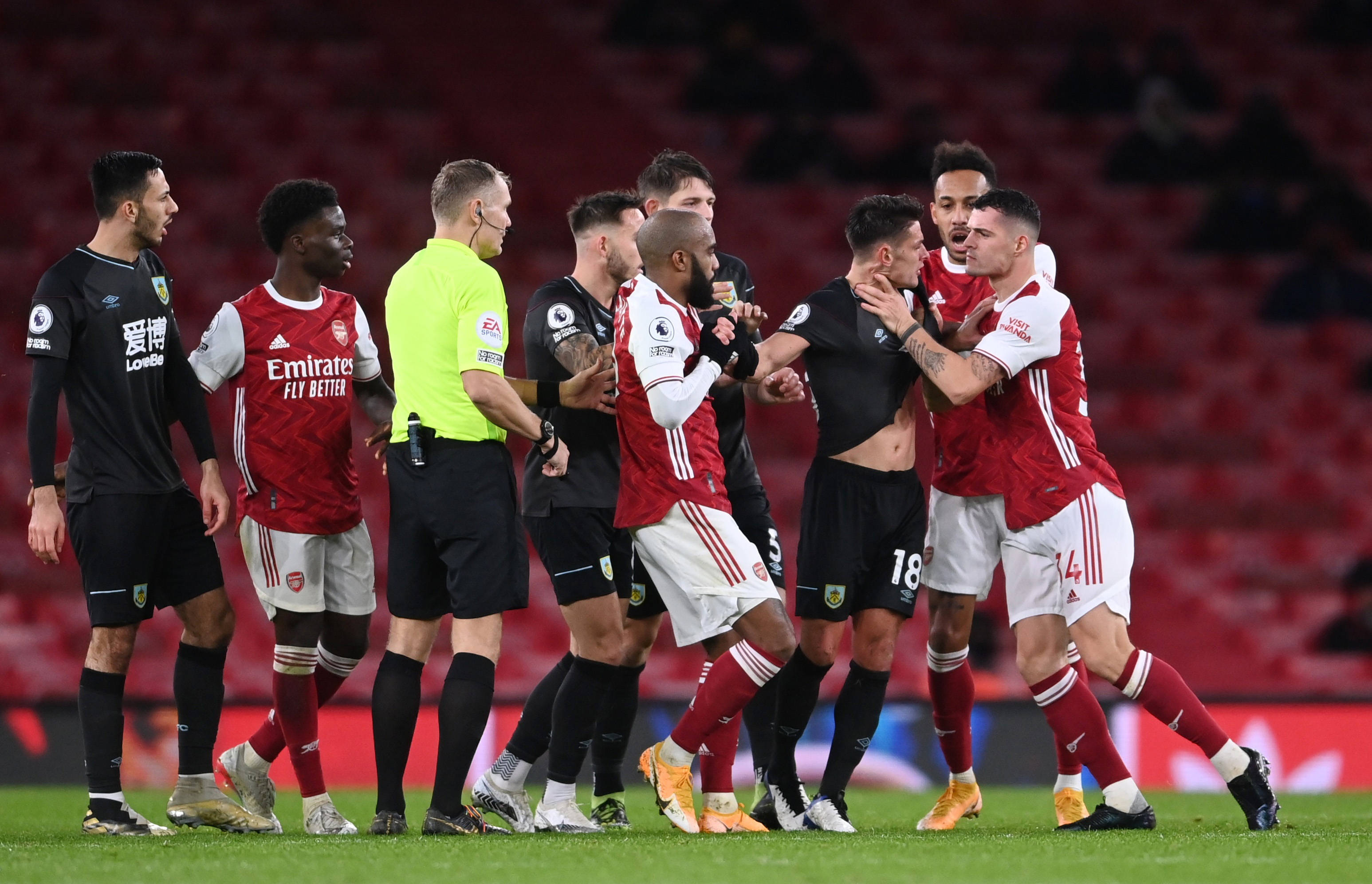 加强对年轻 加强对年轻