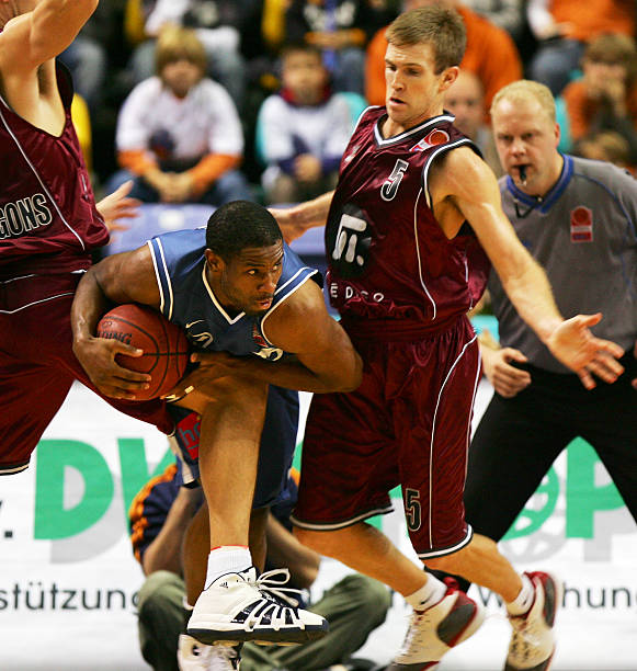 他不仅用出 他不仅用出